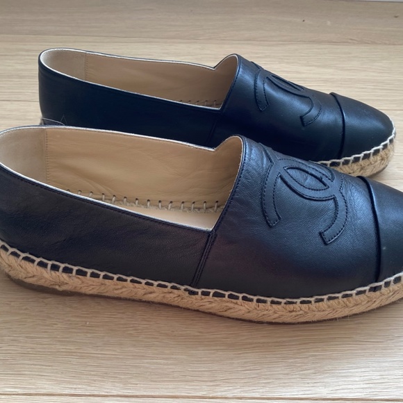 CHANEL WOMEN ESPADRILLES - SIZE 38 - Picture 5 of 13